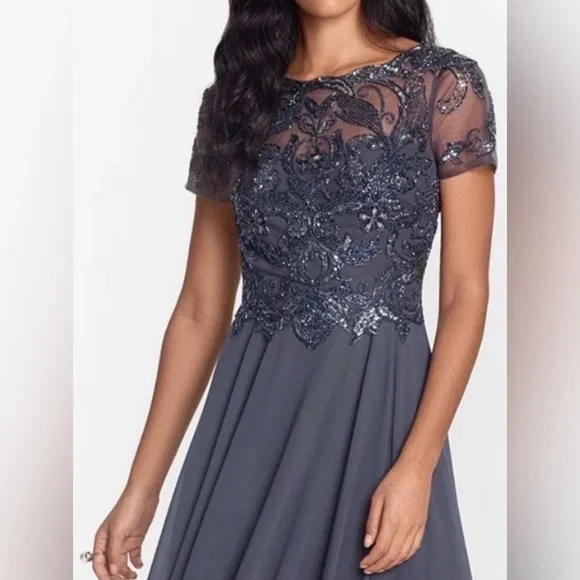 XSCAPE
Embellished Short Sleeve Chiffon Gown - Picture 5 of 11